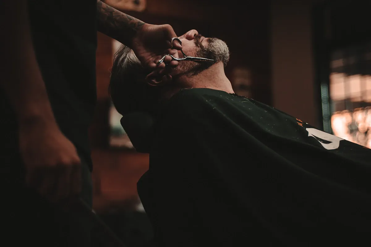 Arreglo de barba a tijera